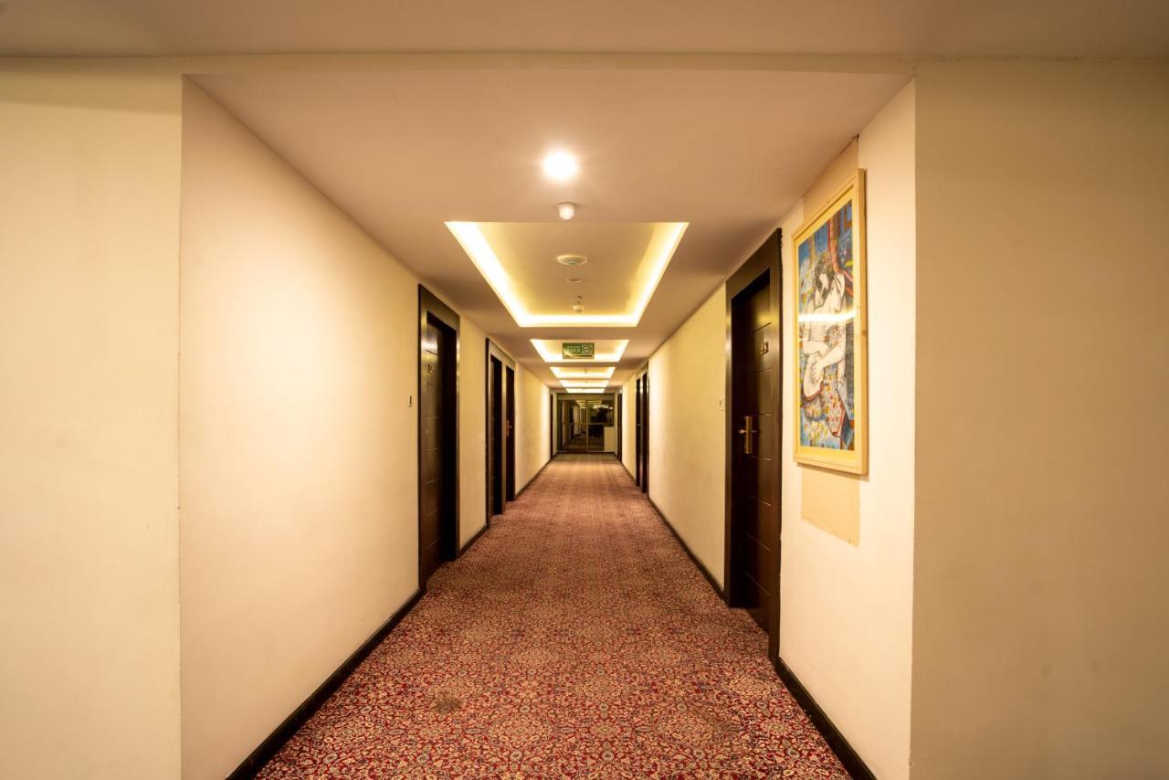 Spectrum Resort, Spa & Residences Udaipur Exterior photo