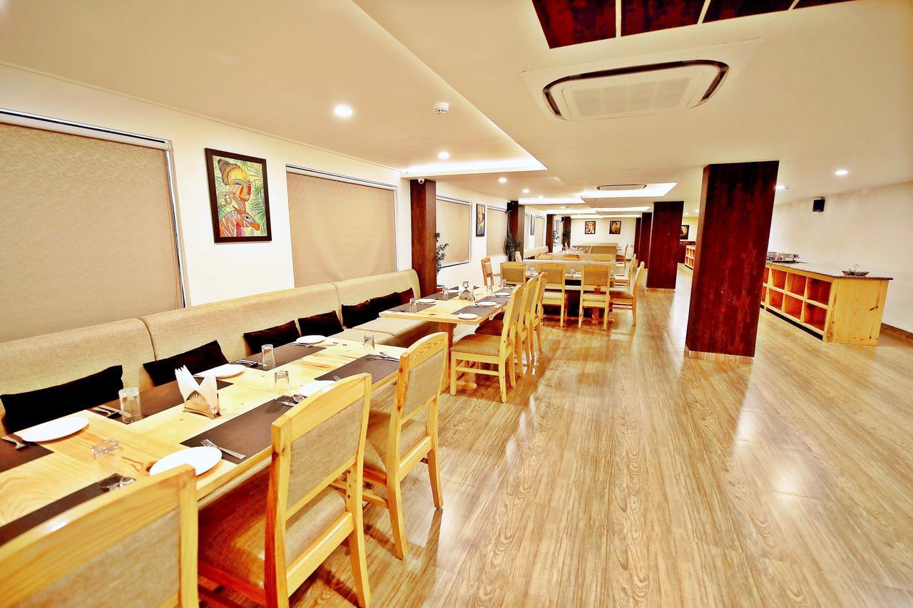 Spectrum Resort, Spa & Residences Udaipur Exterior photo